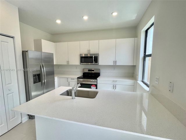 23033 SW 129th Pl 23033, Miami, FL 33170