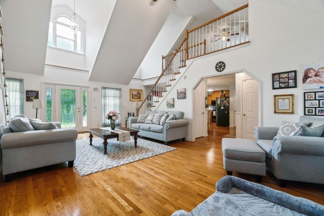 5291 Sam Hill Rd, Smyrna, TN 37167