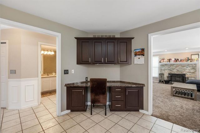 30425 Norwich Drive, Novi, MI 48377