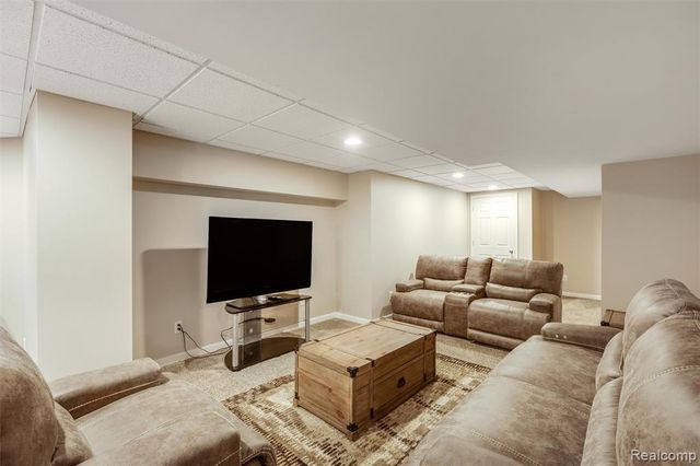 30425 Norwich Drive, Novi, MI 48377