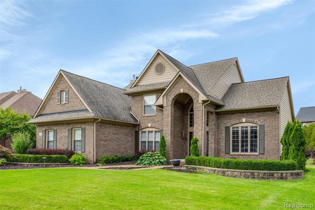 30425 Norwich Drive, Novi, MI 48377