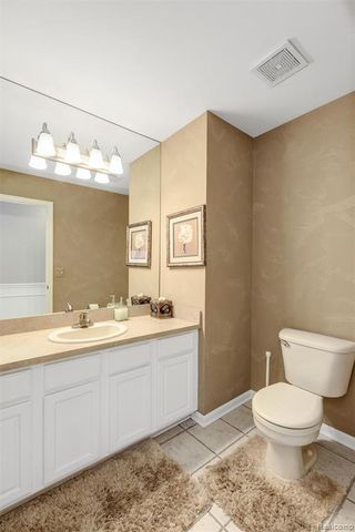 30425 Norwich Drive, Novi, MI 48377