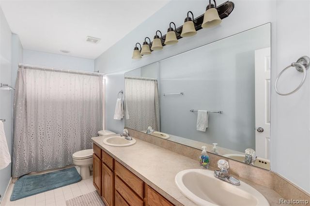 30425 Norwich Drive, Novi, MI 48377