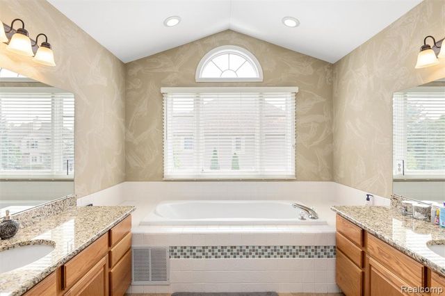 30425 Norwich Drive, Novi, MI 48377
