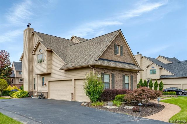 30425 Norwich Drive, Novi, MI 48377