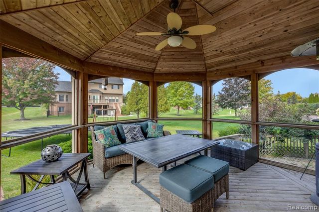30425 Norwich Drive, Novi, MI 48377