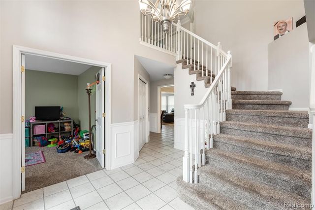 30425 Norwich Drive, Novi, MI 48377