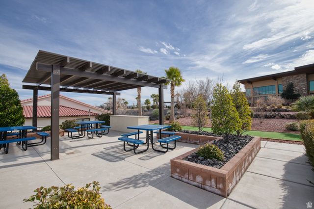 1219 N VIA DEL SOL, Washington, UT 84780