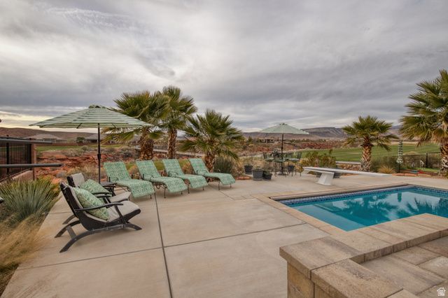 1219 N VIA DEL SOL, Washington, UT 84780