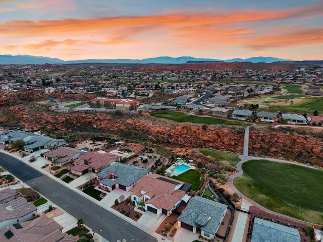 1219 N VIA DEL SOL, Washington, UT 84780