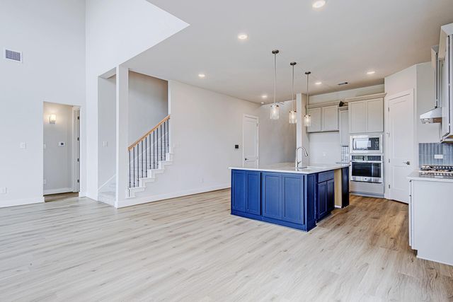 181 Peninsula Point Drive, Montgomery, TX 77356