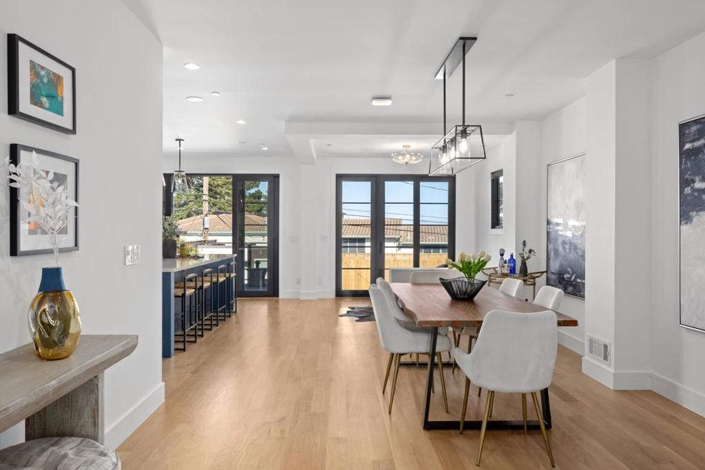 Image 10 of property listing at 611 Nevada Avenue, San Mateo, CA 94402