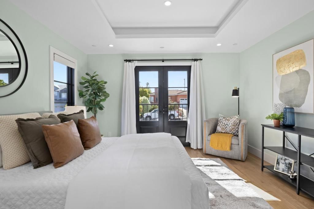 Image 27 of property listing at 611 Nevada Avenue, San Mateo, CA 94402
