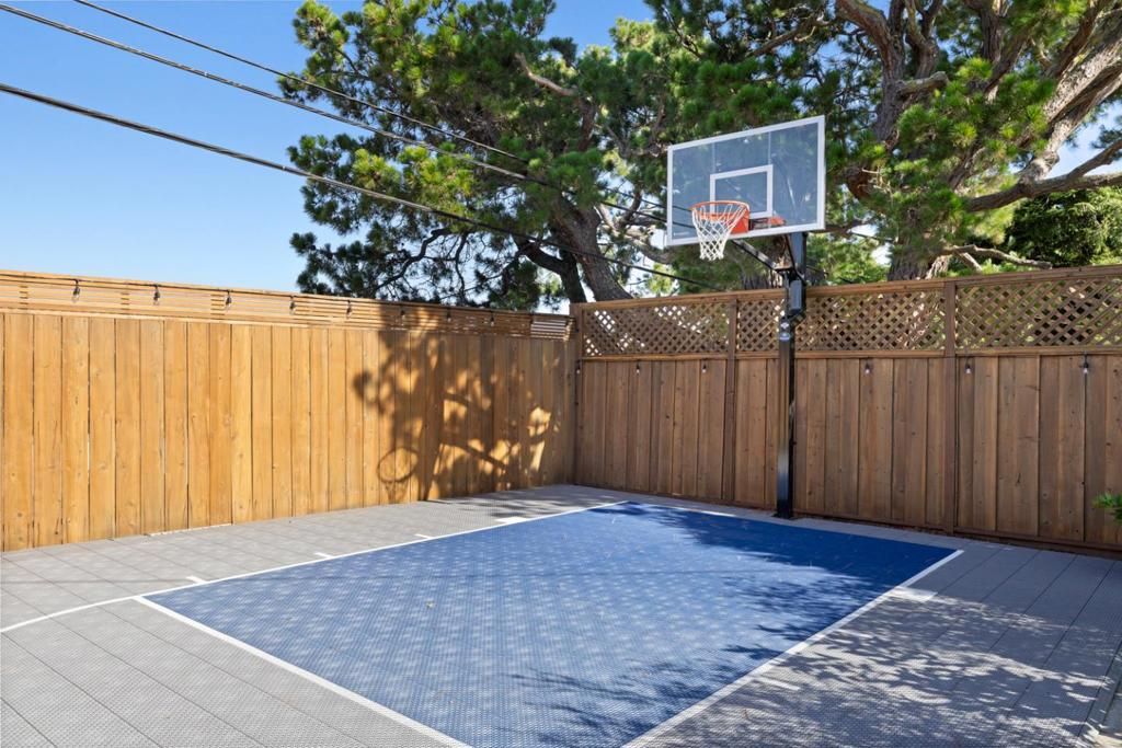Image 41 of property listing at 611 Nevada Avenue, San Mateo, CA 94402