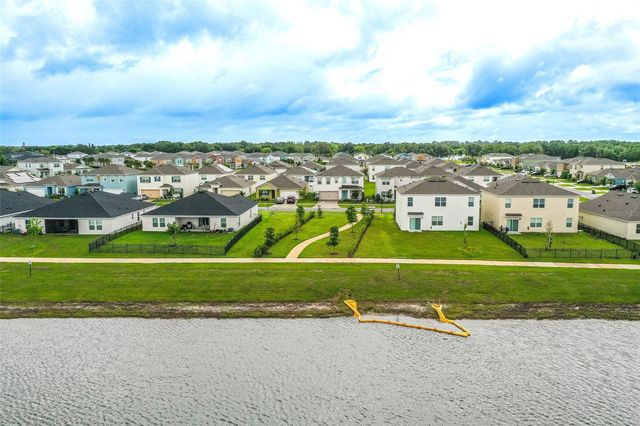 1328 DAISY FIELD DRIVE, Winter Haven, FL 33884