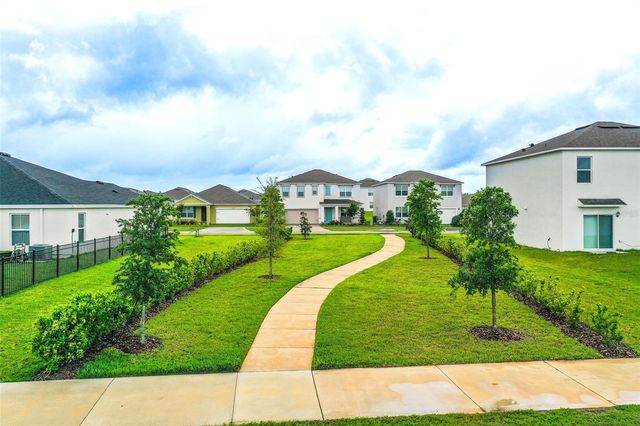 1328 DAISY FIELD DRIVE, Winter Haven, FL 33884