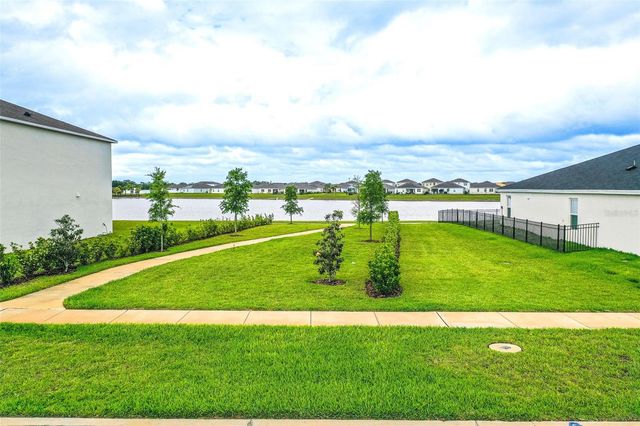 1328 DAISY FIELD DRIVE, Winter Haven, FL 33884