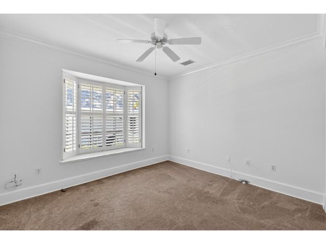 814 Carolina Circle SW, Vero Beach, FL 32962