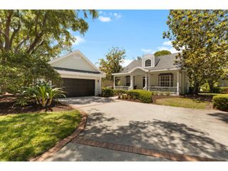 814 Carolina Circle SW, Vero Beach, FL 32962