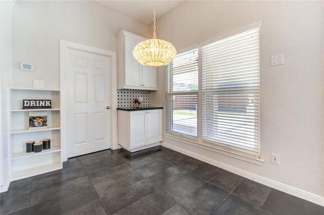 309 Oak Creek Drive, League City, TX 77573