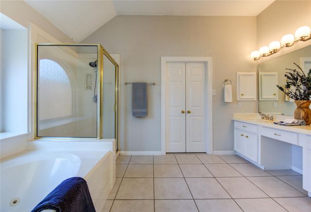 309 Oak Creek Drive, League City, TX 77573