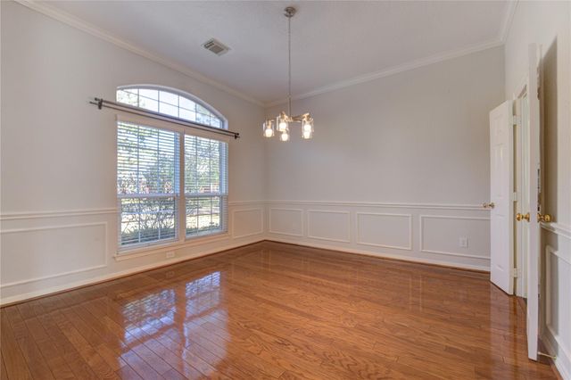 309 Oak Creek Drive, League City, TX 77573