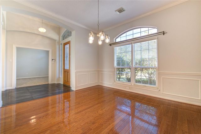 309 Oak Creek Drive, League City, TX 77573