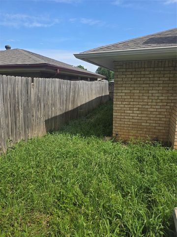 2716 SW 85th Street, Oklahoma City, OK 73159