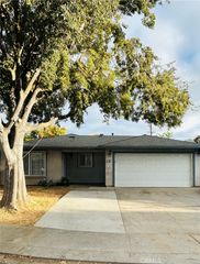 505 Mount Everest, Modesto, CA 95358