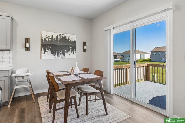 6417 Clear Creek Street, Papillion, NE 68157