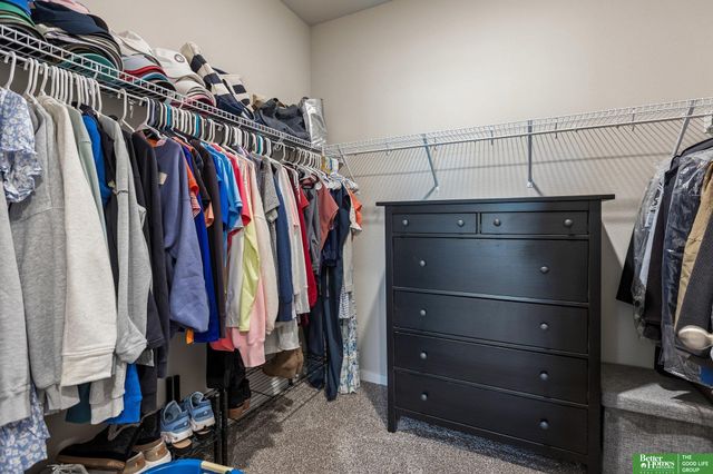 6417 Clear Creek Street, Papillion, NE 68157