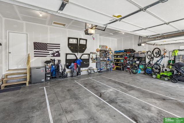 6417 Clear Creek Street, Papillion, NE 68157