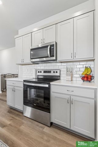 6417 Clear Creek Street, Papillion, NE 68157