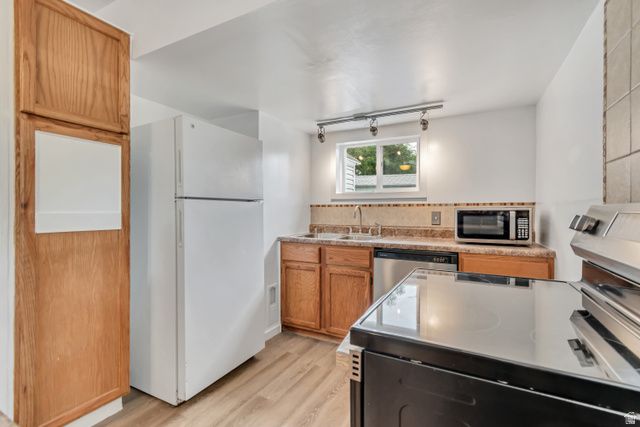 1184 W 400 S, Salt Lake City, UT 84104