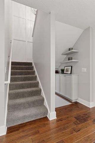 1852 James Avenue, Saint Paul, MN 55105