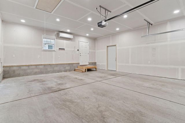 1852 James Avenue, Saint Paul, MN 55105