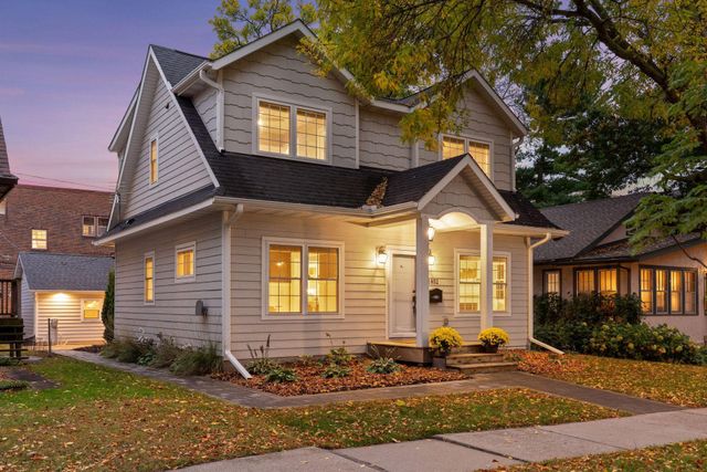 1852 James Avenue, Saint Paul, MN 55105