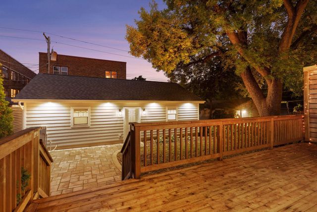 1852 James Avenue, Saint Paul, MN 55105