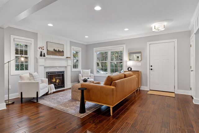 1852 James Avenue, Saint Paul, MN 55105