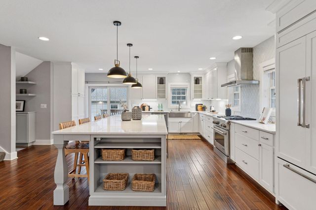 1852 James Avenue, Saint Paul, MN 55105