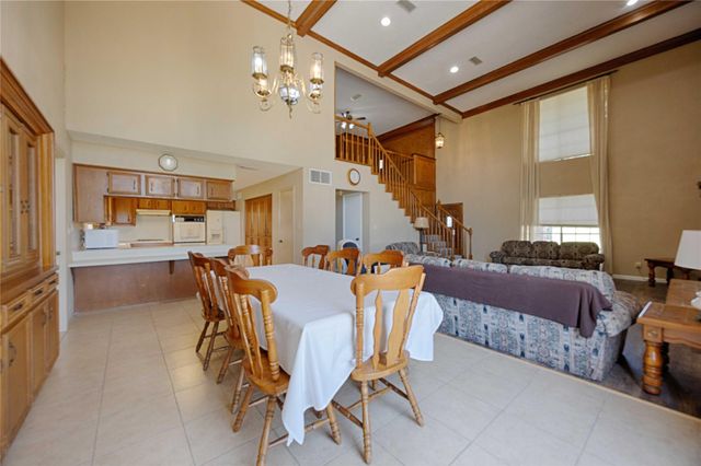 2745 Holub Road, Schulenburg, TX 78956