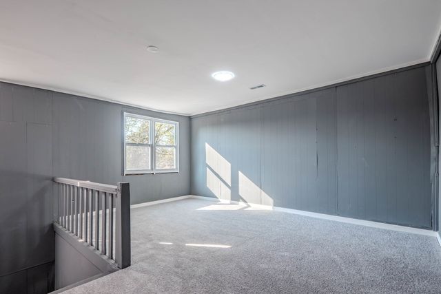 7836 S Saint Lawrence Avenue, Chicago, IL 60619