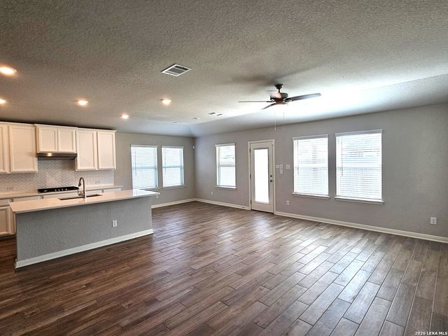 17027 BARKER PATH, San Antonio, TX 78247