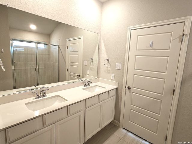 17027 BARKER PATH, San Antonio, TX 78247