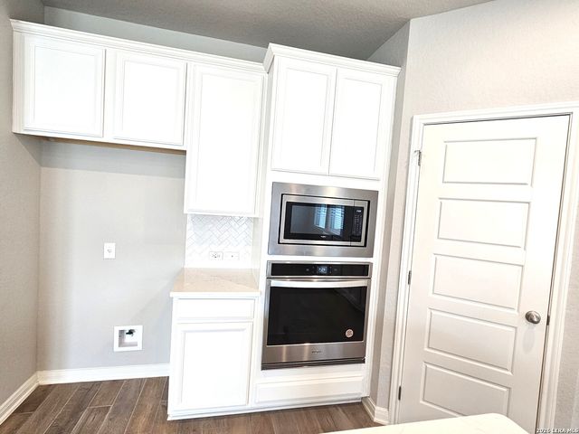 17027 BARKER PATH, San Antonio, TX 78247