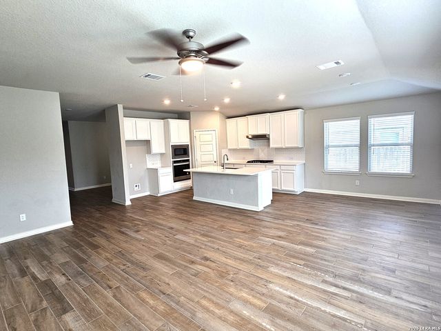 17027 BARKER PATH, San Antonio, TX 78247
