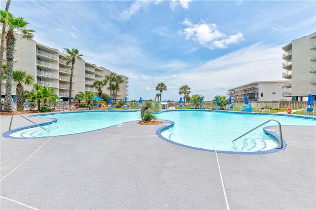 800 Sandcastle Dr 530, Port Aransas, TX 78373