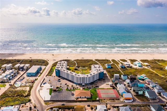 800 Sandcastle Dr 530, Port Aransas, TX 78373