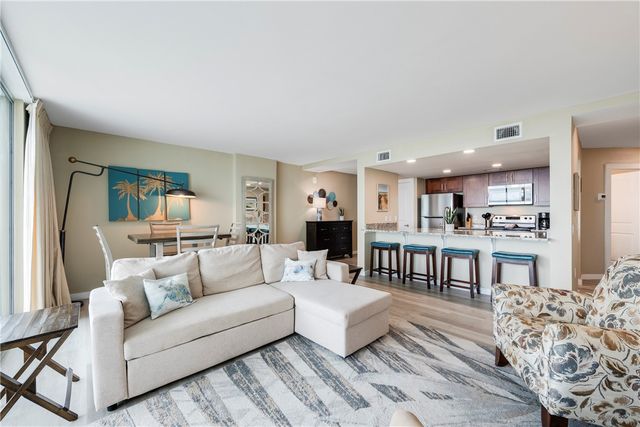 800 Sandcastle Dr 530, Port Aransas, TX 78373