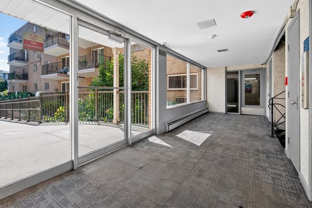 121 Tremont St C6, Boston, MA 02135